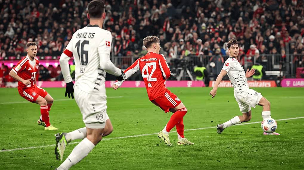 德甲爆冷夜!拜仁狂攻未果,2-2战平让冠军悬念陡增?